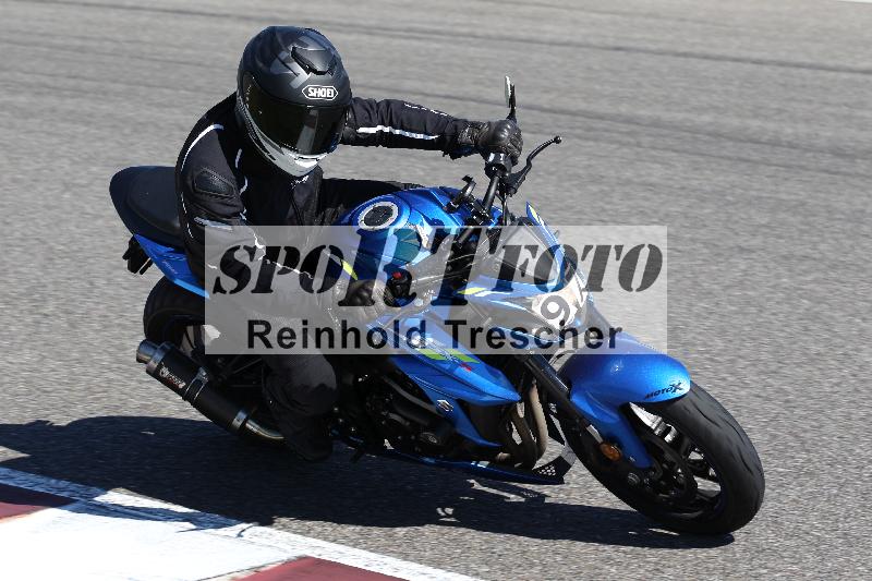 /Archiv-2025/48 25.08.2025 Cornu Master School ADR/gruen-vert/97